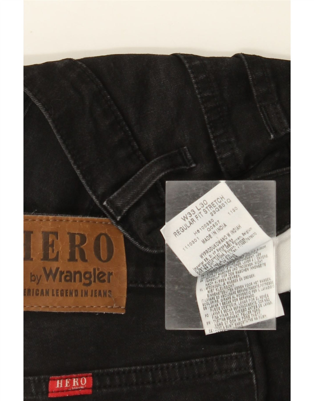 Ανδρικό τζιν ίσιο WRANGLER Hero Regular Fit W33 L30 μαύρο βαμβακερό