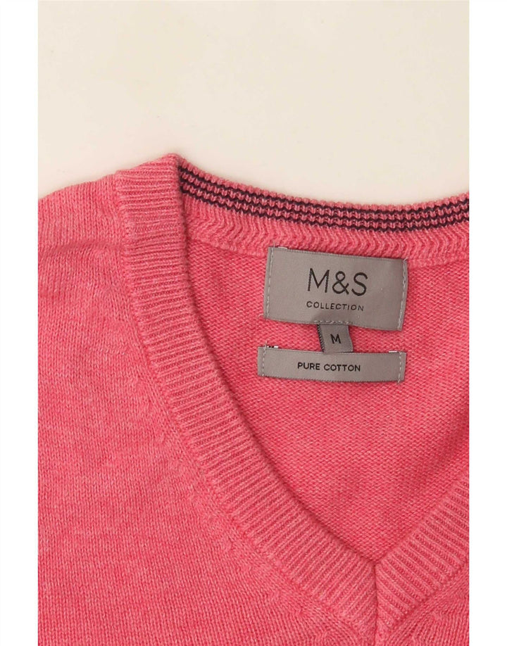 Marks & Spencer Ανδρικό πουλόβερ με λαιμόκοψη σε μεσαίο ροζ βαμβακερό