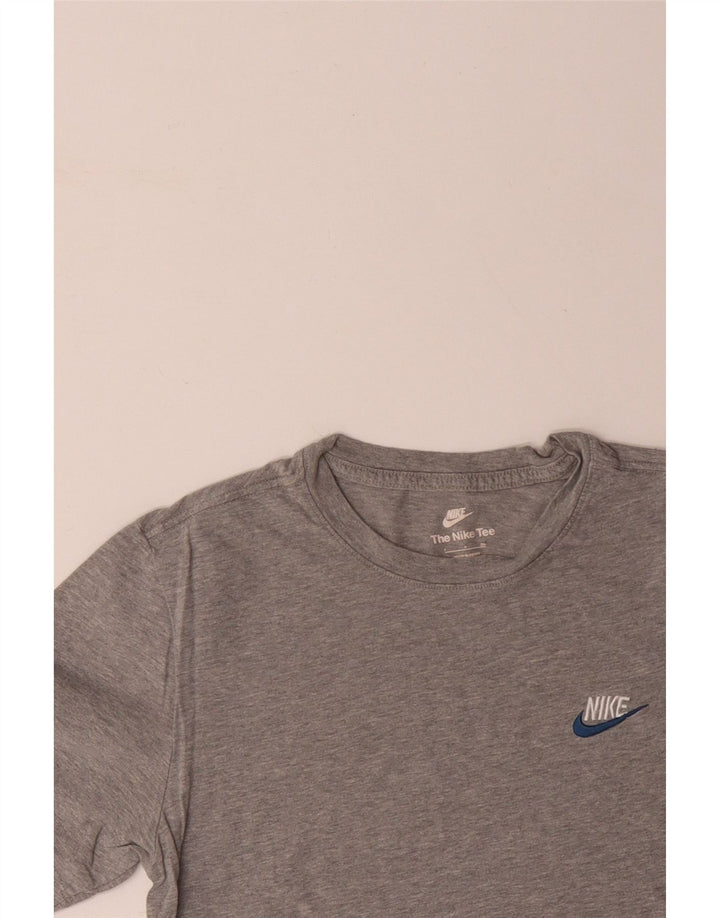 Ανδρικό μπλουζάκι NIKE τοπ μικρό γκρι βαμβακερό