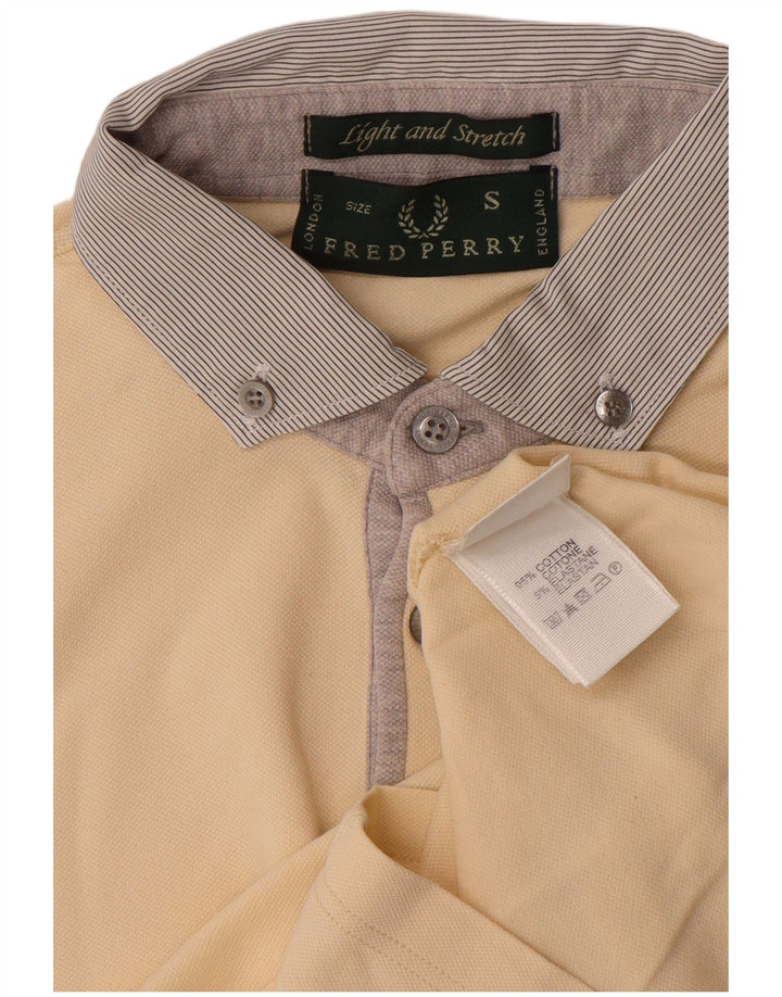 Fred Perry Ανδρικό πουκάμισο Polo Μικρό σε λευκό βαμβακερό