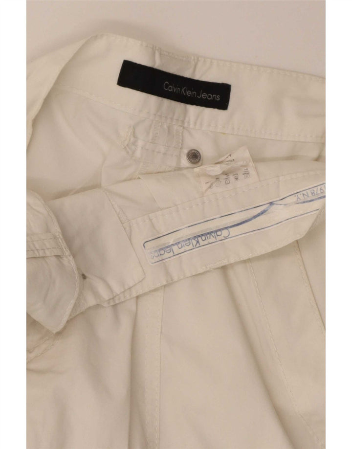 Ανδρικό σορτς Chino Calvin Klein W32 σε μεσαίο λευκό