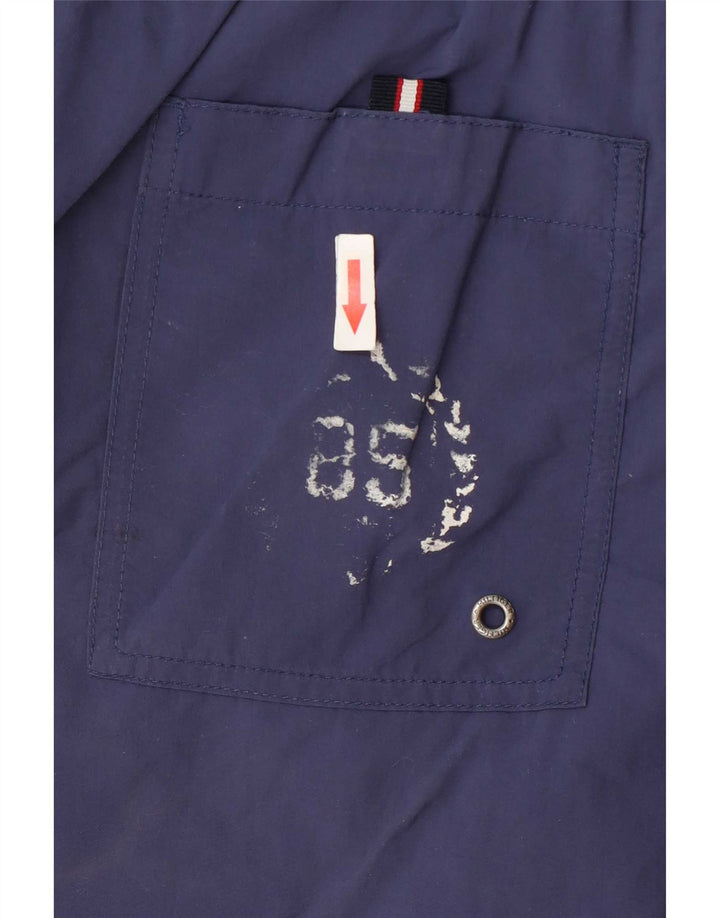 Ανδρικό σορτς κολύμβησης Tommy Hilfiger Graphic Cargo μεσαίο μπλε ναυτικό