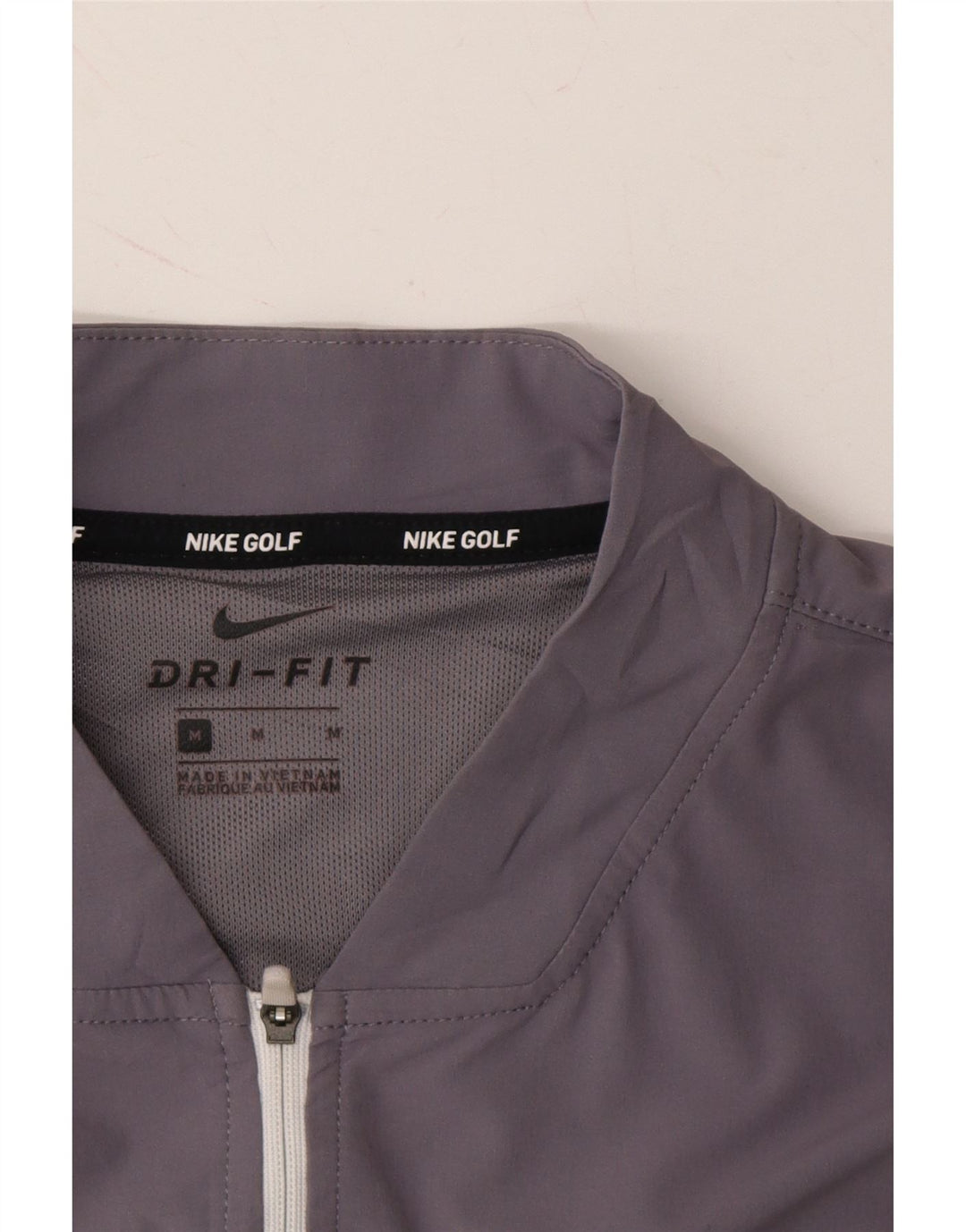NIKE Mens Dri Fit Tracksuit Top Jacket Medium Purple Polyester Vintage Nike and Second-Hand Nike from Messina Hembry 