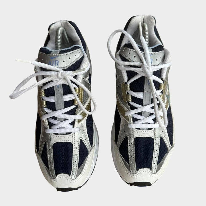 Vintage γυμναστήρια Nike - γυναικεία UK8