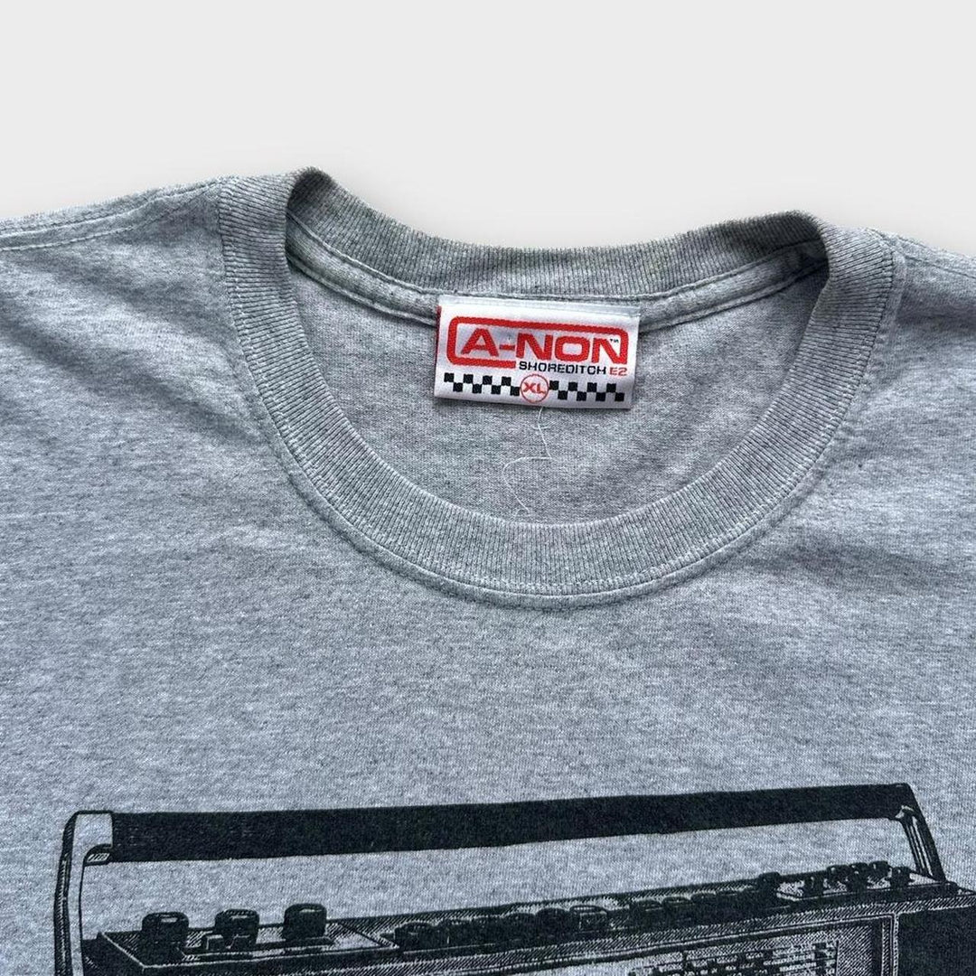 Γραφικό μπλουζάκι DJ tape - XL