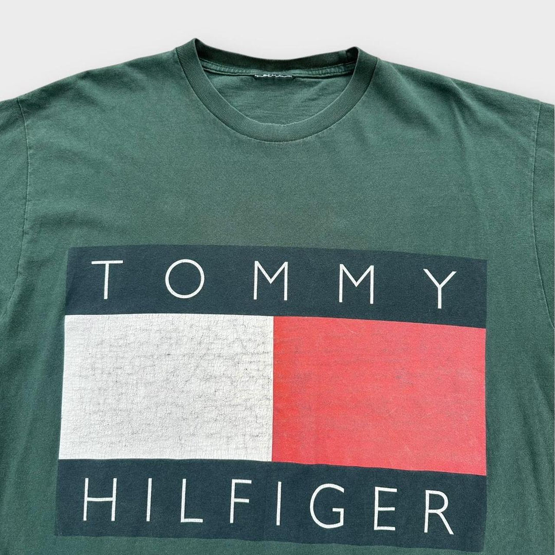 Vintage μπλουζάκι Tommy Hilfiger - μεσαίο
