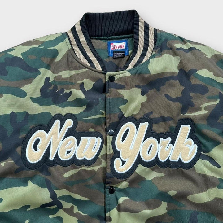 Vintage New York camouflage bomber jacket - XL (ταιριάζει σαν XXL)