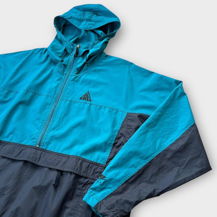 Μπουφάν Nike ACG σε συσκευασία - μεσαίο (ταιριάζει σαν μεγάλο)