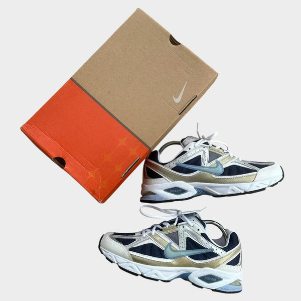 Vintage γυμναστήρια Nike - γυναικεία UK8