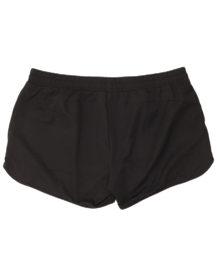 Γυναικείο αθλητικό σορτς PUMA UK 18 XL μαύρο πολυεστέρα