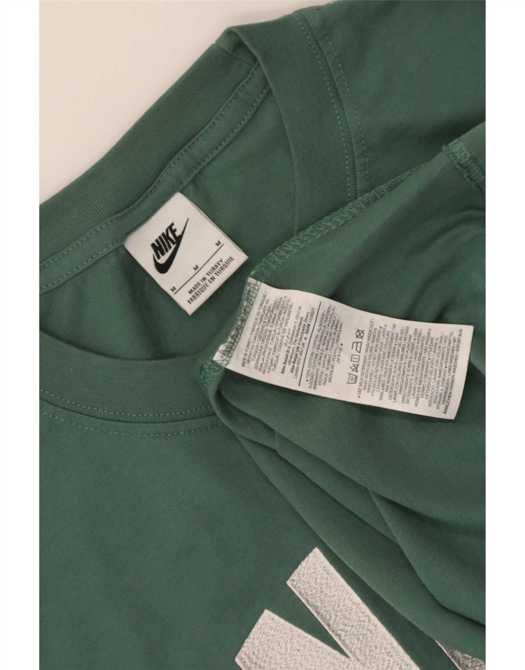 Ανδρικό γραφικό μπλουζάκι Nike με μεσαίο πράσινο χρώμα, βαμβακερό