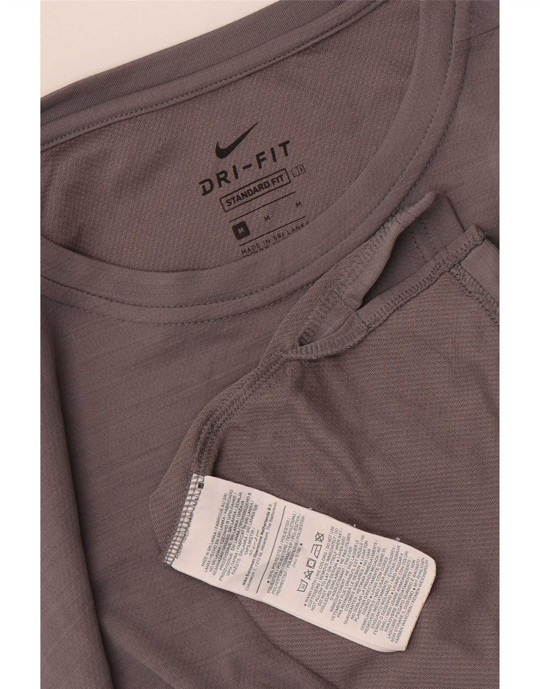Ανδρικό μπλουζάκι Nike Dri Fit Standard Εφαρμογή Τοπ μεσαίου γκρι πολυεστέρα