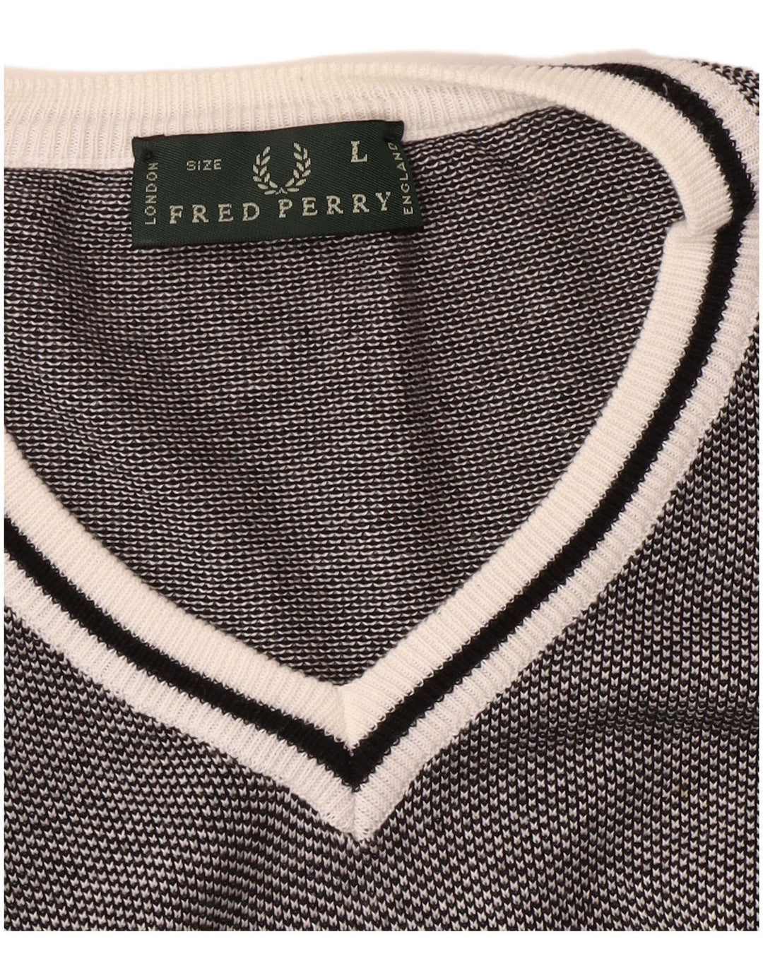 Fred Perry Ανδρικό πουλόβερ με λαιμόκοψη με λαιμόκοψη σε μεγάλο μαύρο χρώμα