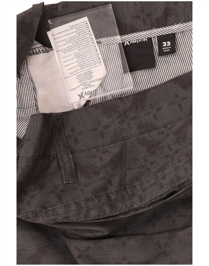 Ανδρικό σορτς Chino Hurley W33 Μεσαίου Γκρι γεωμετρικού πολυεστέρα