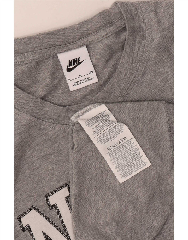 Ανδρικό γραφικό μπλουζάκι Nike, μικρό βαμβακερό γκρι ριγέ