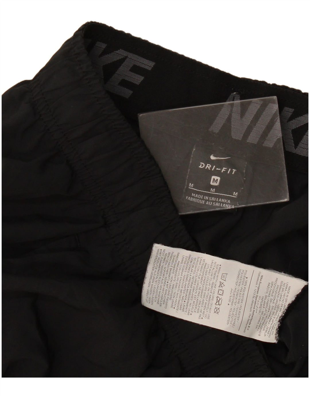 Ανδρικό αθλητικό σορτς Nike Dri Fit από μεσαίο μαύρο πολυεστέρα