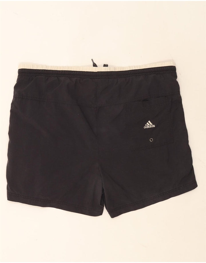 Ανδρικό σορτς κολύμβησης Adidas από μεσαίο μαύρο πολυεστέρα