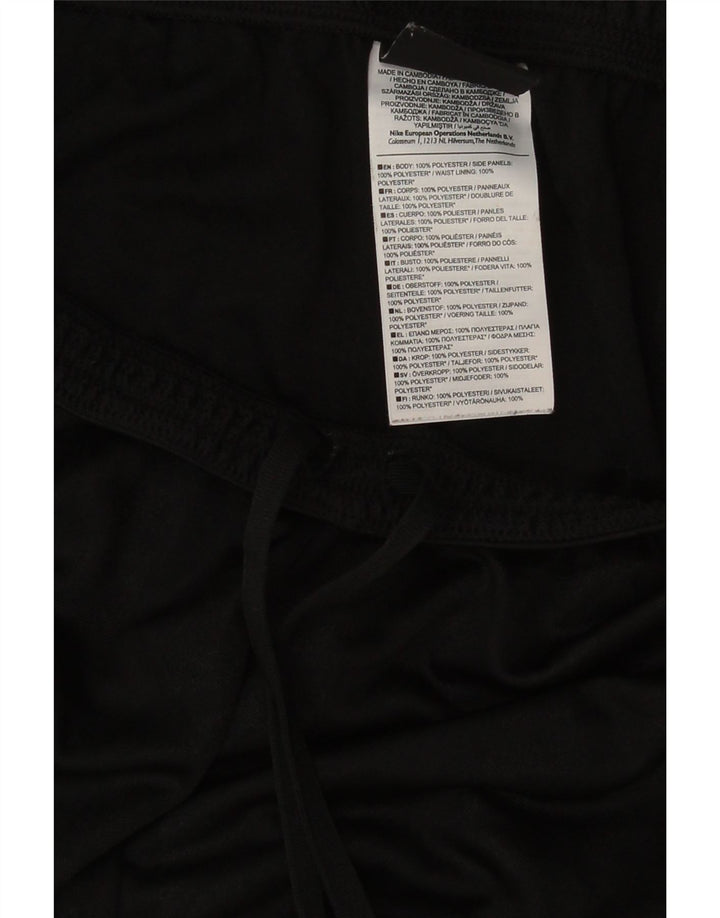 Ανδρικό αθλητικό σορτς Nike Dri Fit από μεσαίο μαύρο πολυεστέρα