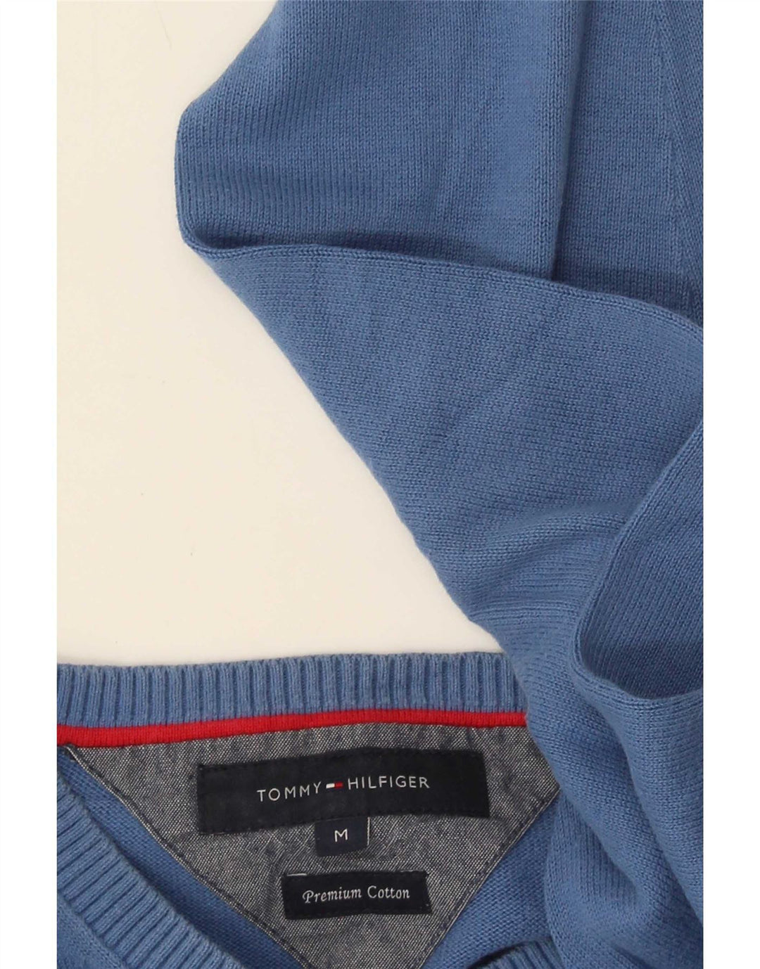 Ανδρικό πουλόβερ Tommy Hilfiger με V λαιμόκοψη, μεσαίο βαμβακερό