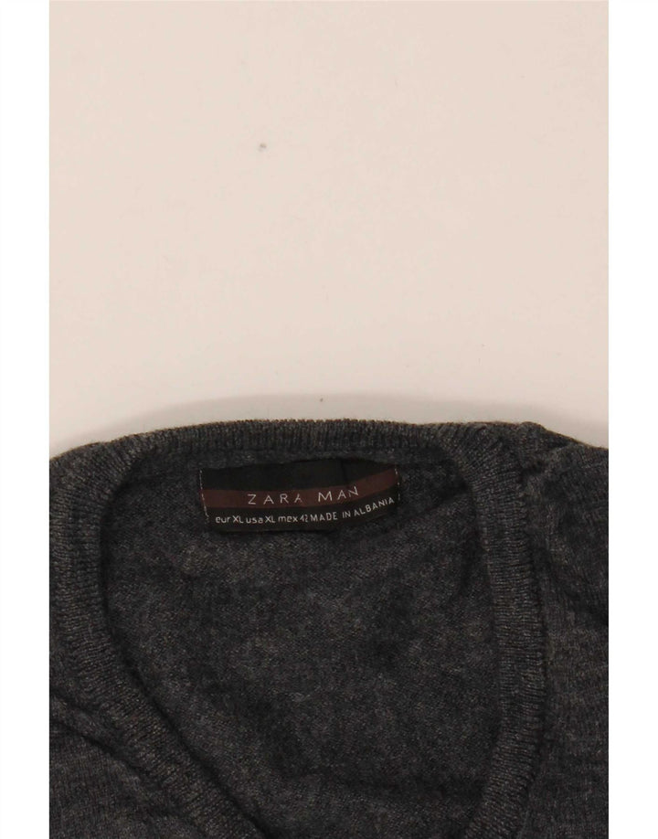 Ανδρικό πουλόβερ Zara με V λαιμόκοψη XL Γκρι