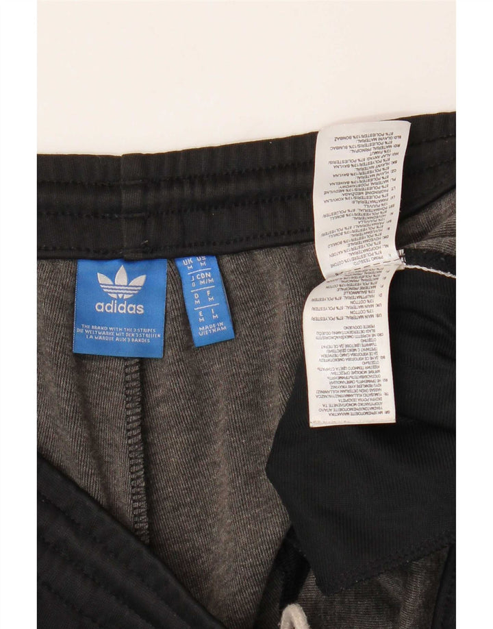 Ανδρικό αθλητικό σορτς Adidas από μεσαίο μαύρο πολυεστέρα