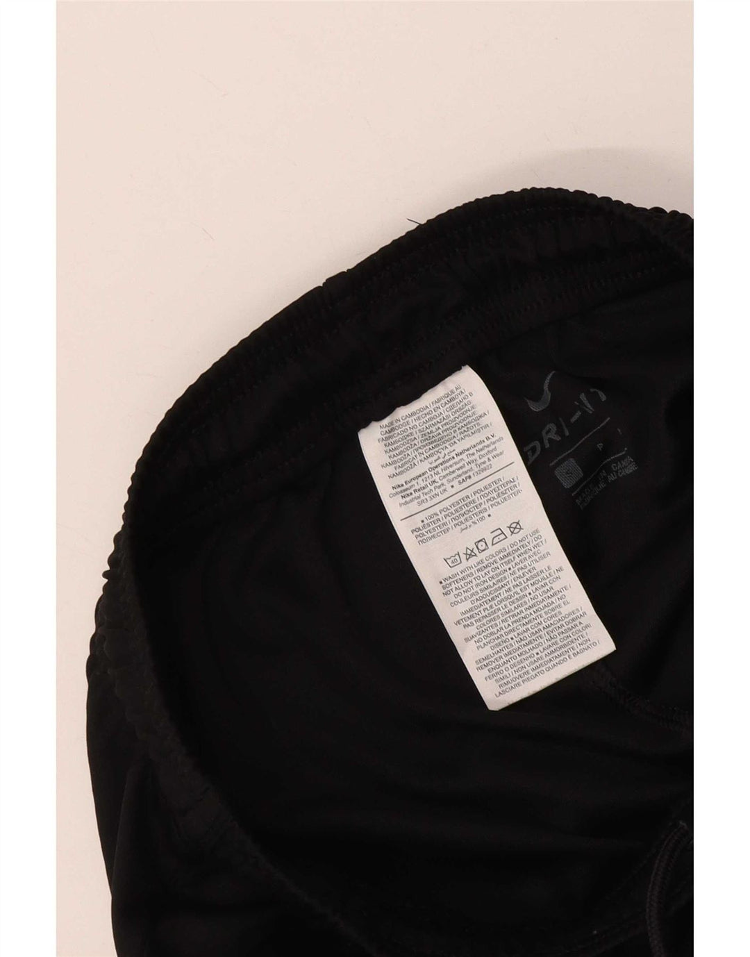 Γυναικείο αθλητικό σορτς Nike Dri Fit UK 8 Μικρό μαύρο πολυεστέρα