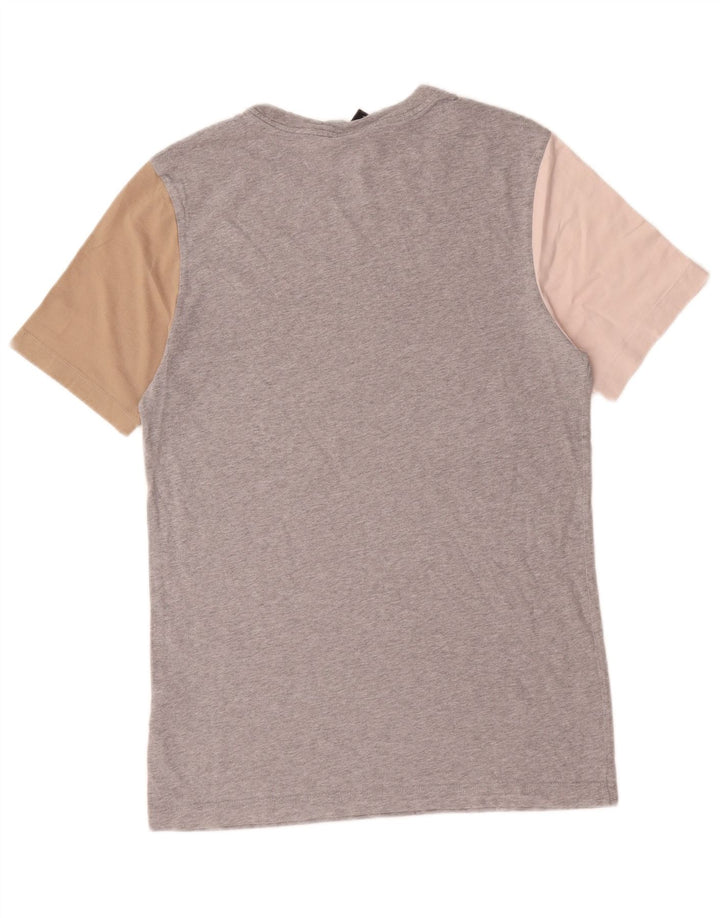 Ανδρικό μπλουζάκι Nike Standard Fit Τοπ μεσαίου γκρι χρώματος βαμβακερό