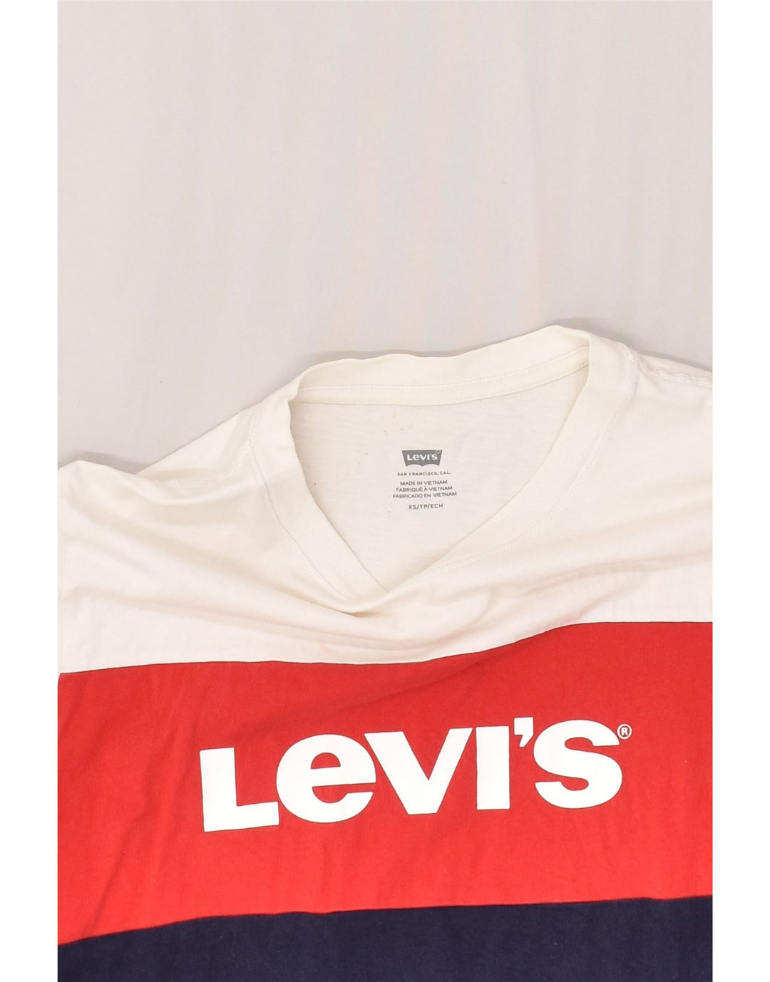 LEVI'S Womens Graphic T-Shirt Top UK 4 XS White Colourblock Cotton | Vintage Levi's | Thrift | Second-Hand Levi's | Used Clothing | Messina Hembry 