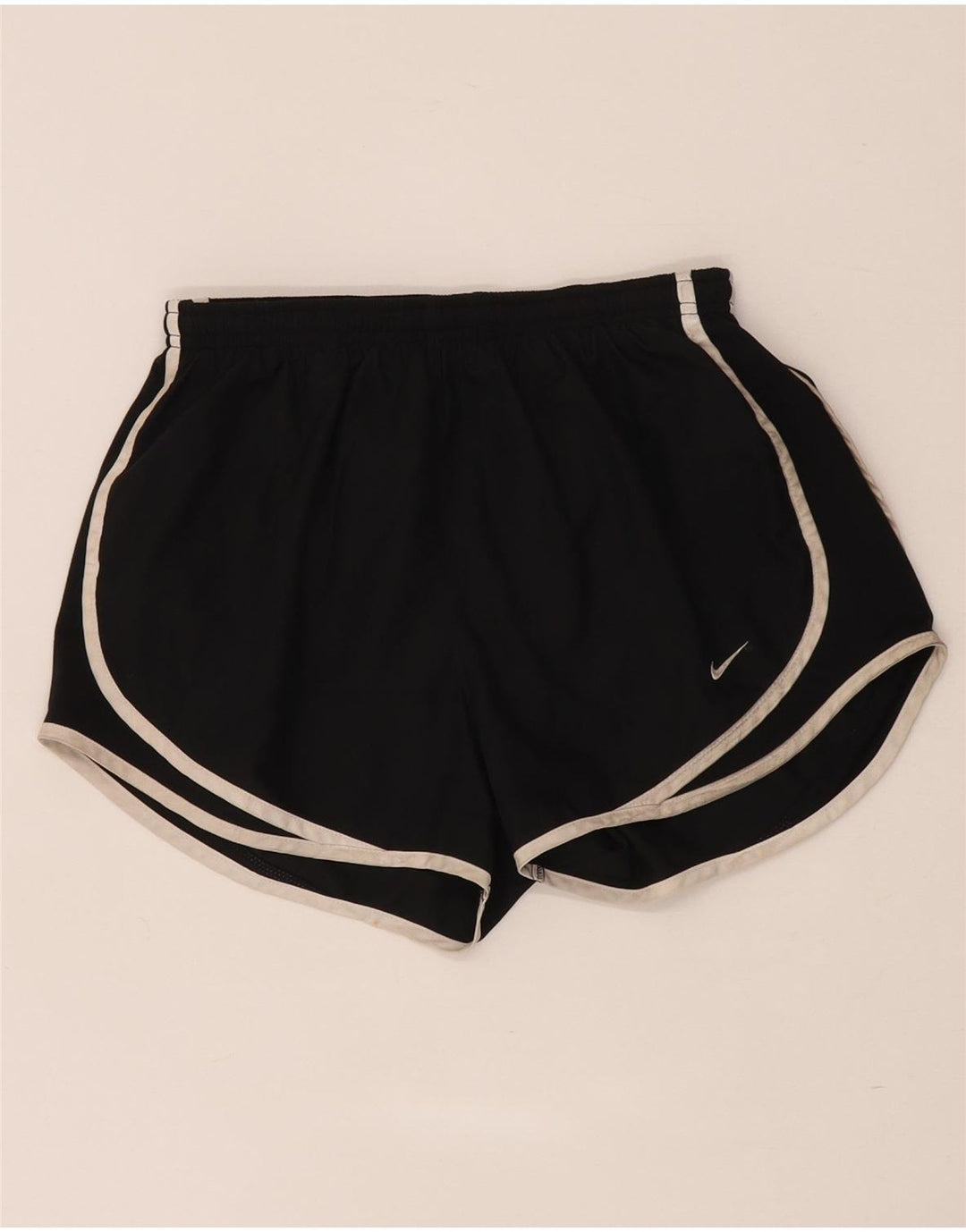 Γυναικείο αθλητικό σορτς Nike Dri Fit UK 10 Μικρό μαύρο πολυεστέρα