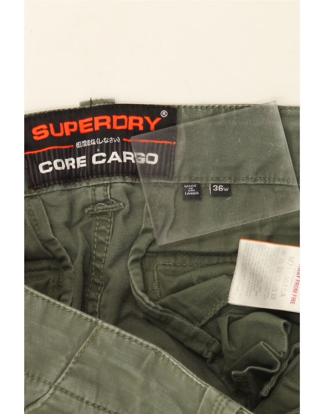 Ανδρικό σορτς Cargo SUPERDRY W36 Μεγάλο Χακί Βαμβακερό