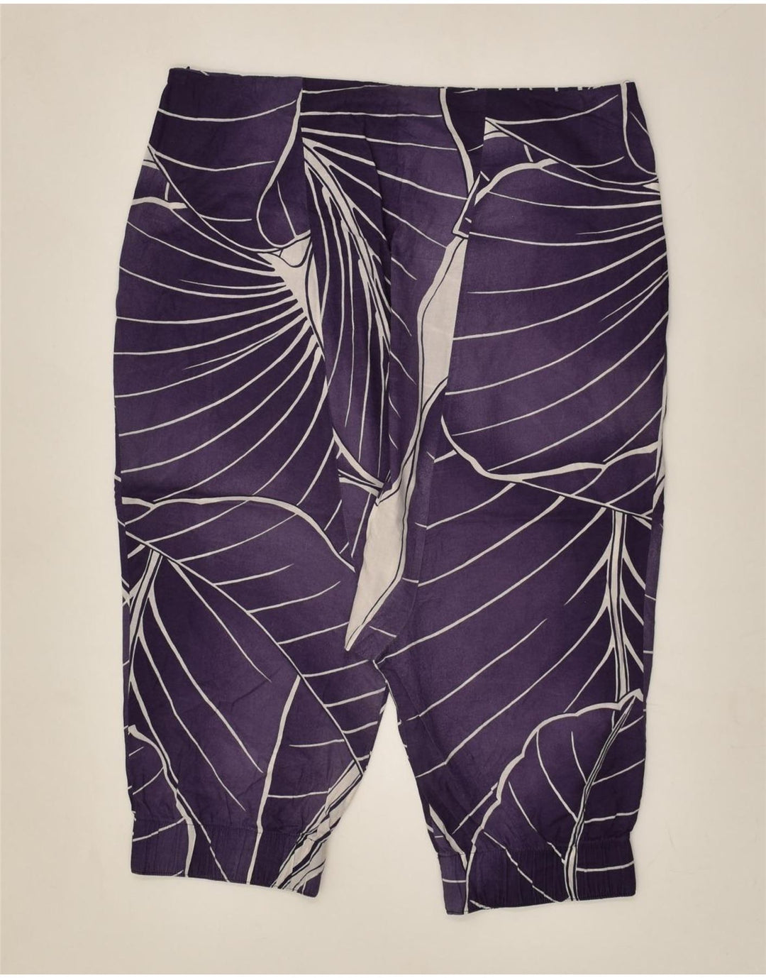 BENETTON Womens Graphic Chino Shorts EU 44 XL W36 Purple Cotton | Vintage Benetton | Thrift | Second-Hand Benetton | Used Clothing | Messina Hembry 