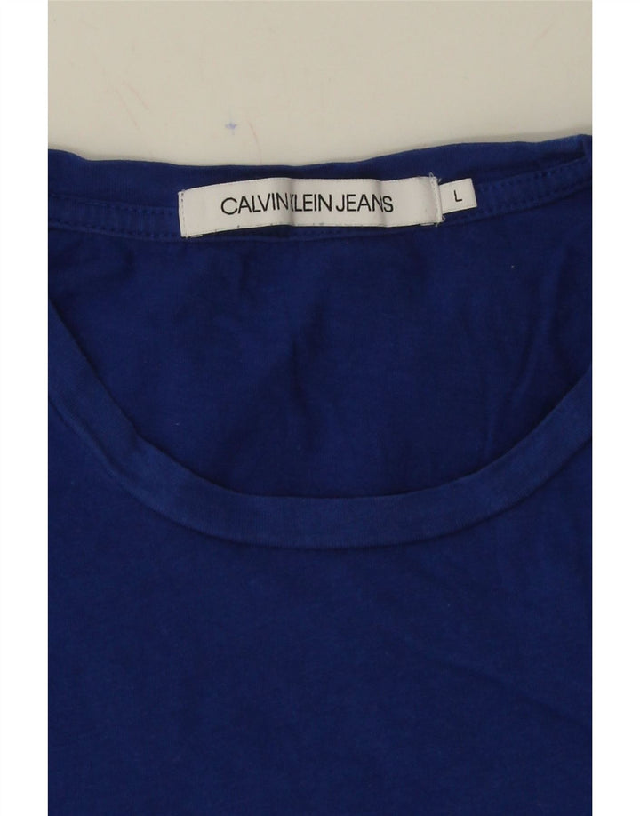 CALVIN KLEIN JEANS Mens Graphic T-Shirt Top Large Blue Vintage Calvin Klein Jeans and Second-Hand Calvin Klein Jeans from Messina Hembry 
