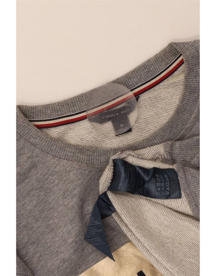 Γραφικό ανδρικό φούτερ Tommy Hilfiger, μεσαίο γκρι βαμβακερό