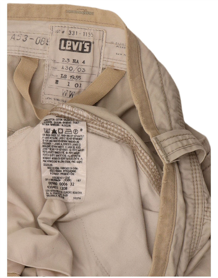 Ανδρικό σορτς LEVI'S Cargo W32 Βαμβακερό μεσαίο μπεζ