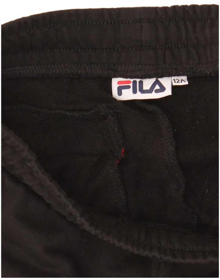 FILA Boys Graphic Tracksuit Trousers Joggers 11-12 Years Μαύρο