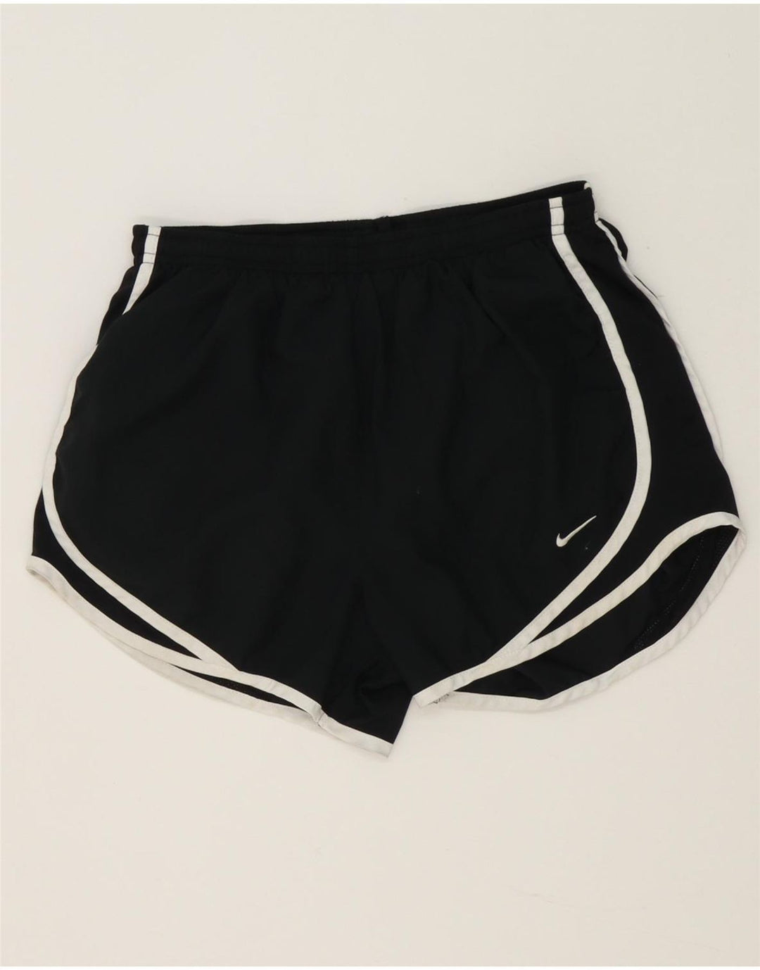 Γυναικείο αθλητικό σορτς Nike Dri Fit UK 8 Μικρό μαύρο πολυεστέρα
