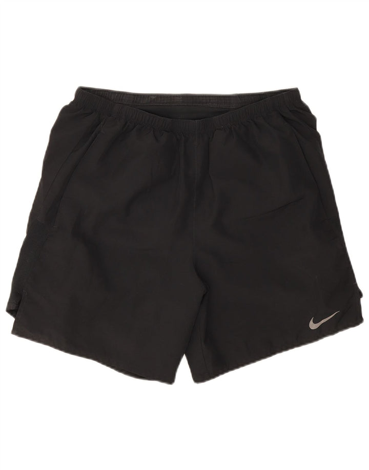Ανδρικό αθλητικό σορτς Nike Dri Fit από μεσαίο μαύρο πολυεστέρα