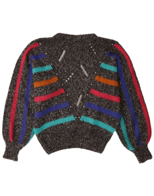 Γυναικείο πουλόβερ με λαιμόκοψη VINTAGE 14, μεσαίο γκρι ριγέ