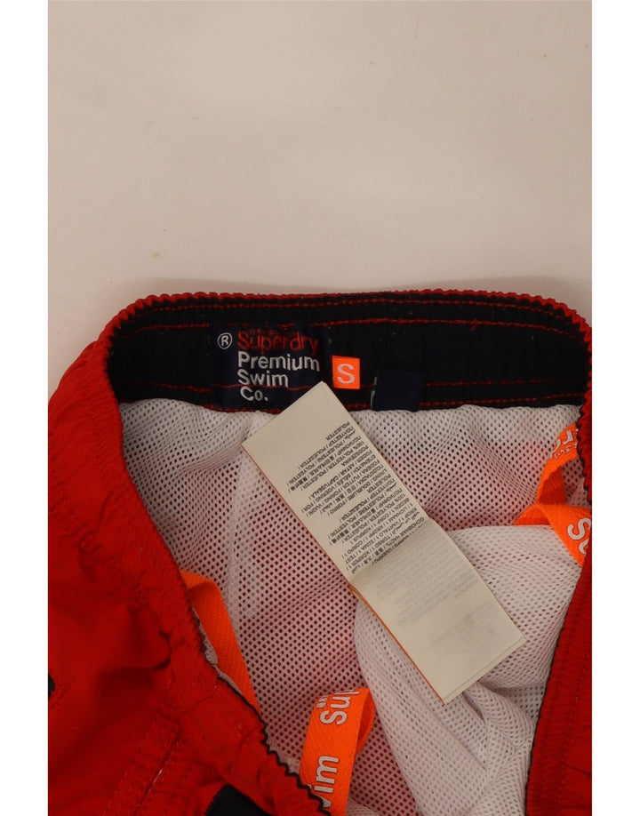 Ανδρικό γραφικό σορτς κολύμβησης Superdry Μικρό κόκκινο πολυεστέρα