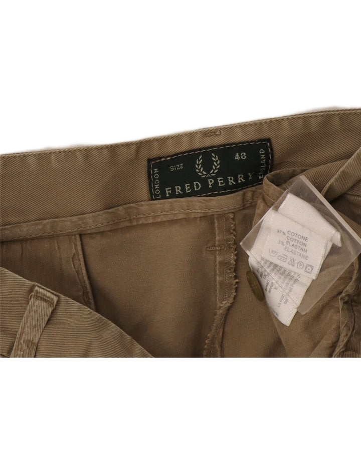 Fred Perry Ανδρικό Σορτς Chino IT 48 Medium W32 Χακί Βαμβακερό