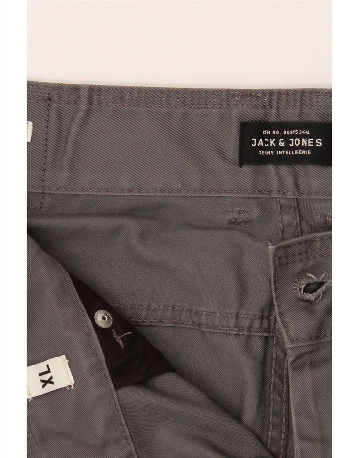 JACK & JONES Mens Casual Shorts XL W38  Grey Polyester Vintage Jack & Jones and Second-Hand Jack & Jones from Messina Hembry 