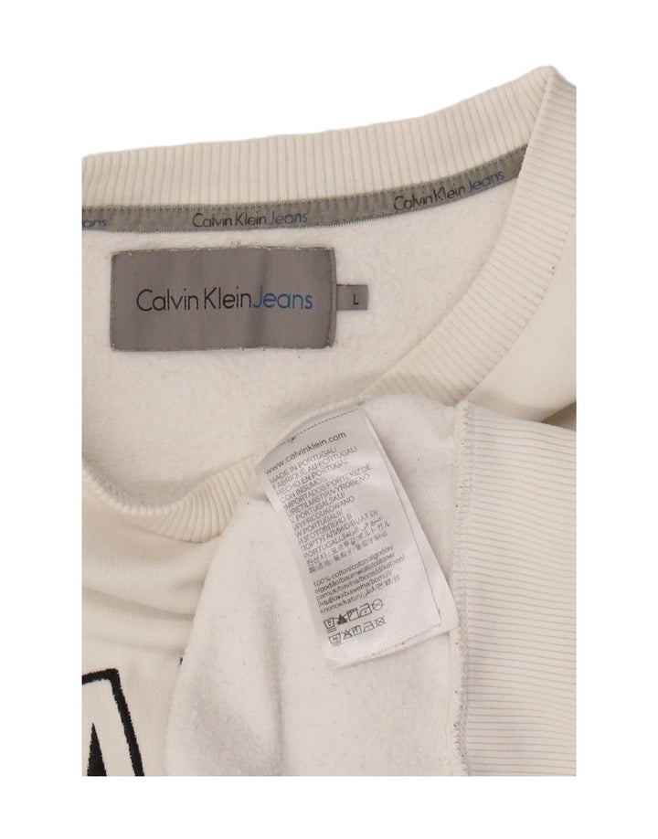 CALVIN KLEIN JEANS Mens Graphic Sweatshirt Jumper Large White Cotton Vintage Calvin Klein Jeans and Second-Hand Calvin Klein Jeans from Messina Hembry 