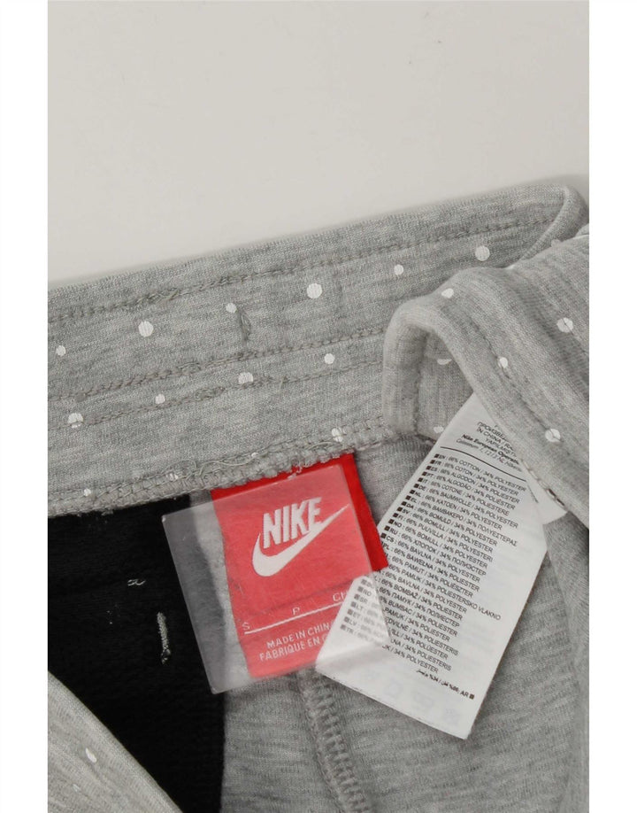 Ανδρικό αθλητικό σορτς Nike Cargo, βαμβακερό με γκρι στίγματα