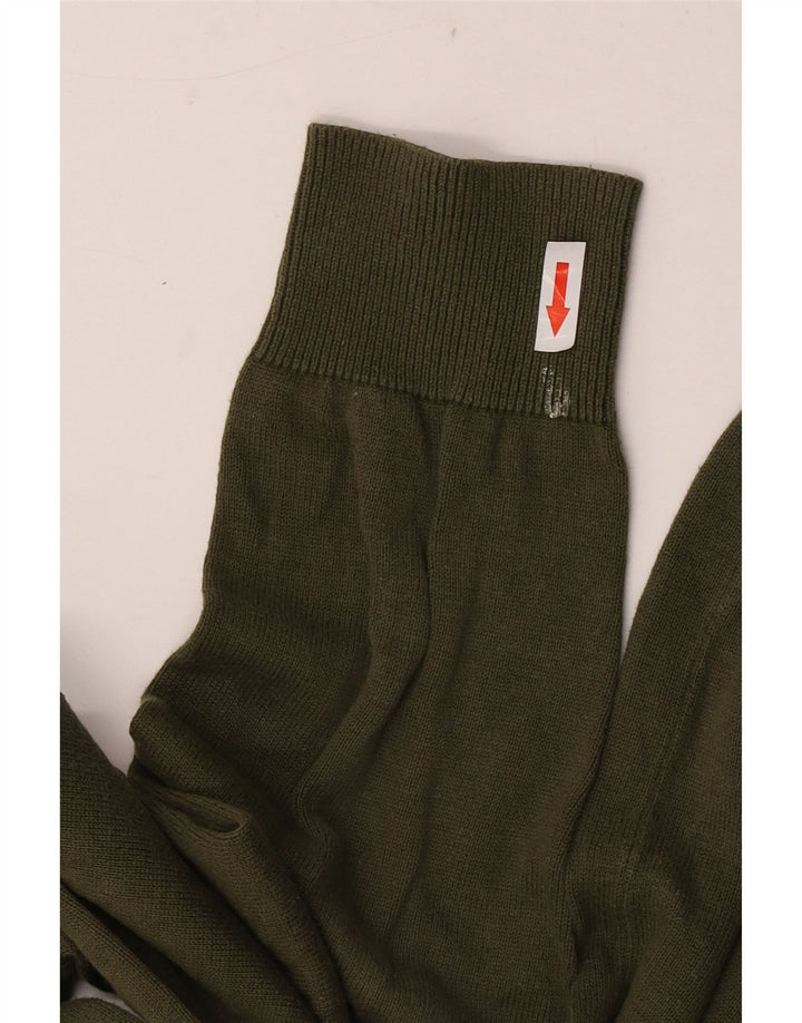 Ανδρικό πουλόβερ με λαιμόκοψη Crew Clothing Ανδρικό πουλόβερ από μεσαίο χακί βαμβακερό