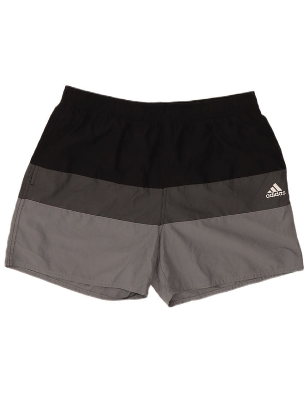 Ανδρικό αθλητικό σορτς Adidas με μεγάλο γκρι χρώμα και πολυεστέρα