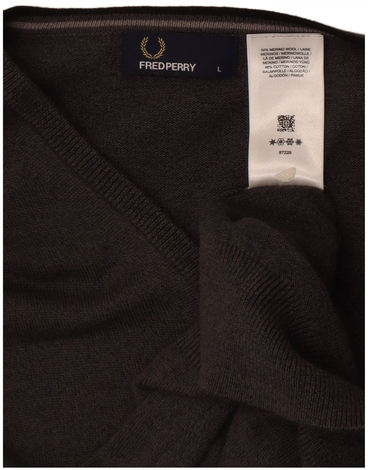 Fred Perry Ανδρικό πουλόβερ με λαιμόκοψη με λαιμόκοψη σε μεγάλο γκρι μαλλί μερινό