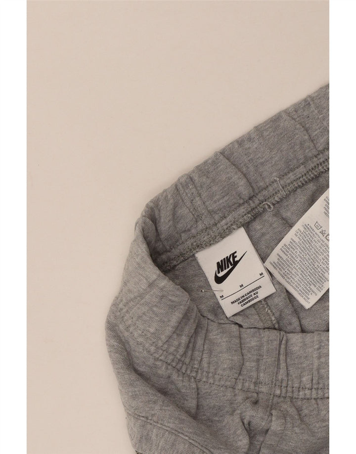 Γυναικείο αθλητικό σορτς Nike UK 12 μεσαίο γκρι βαμβακερό