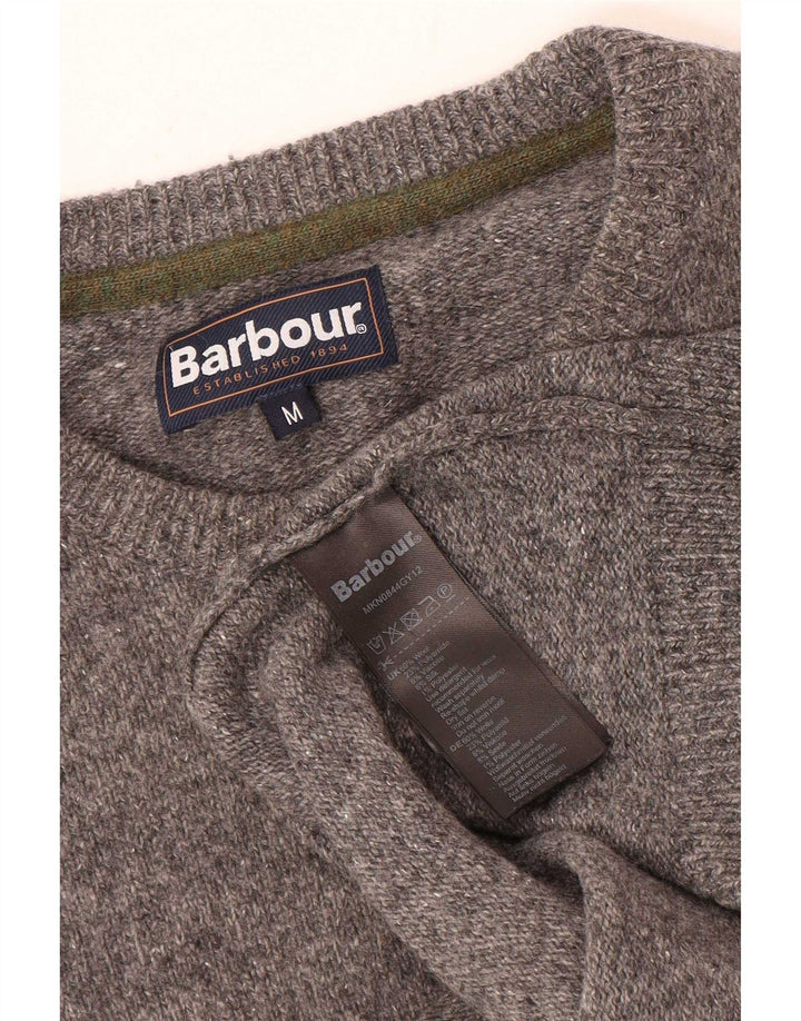Ανδρικό πουλόβερ με λαιμόκοψη Barbour με μεσαίο γκρι μαλλί