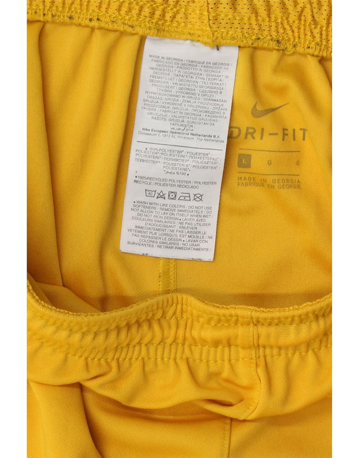 Ανδρικό αθλητικό σορτς Nike Dri Fit σε μεγάλο κίτρινο πολυεστέρα
