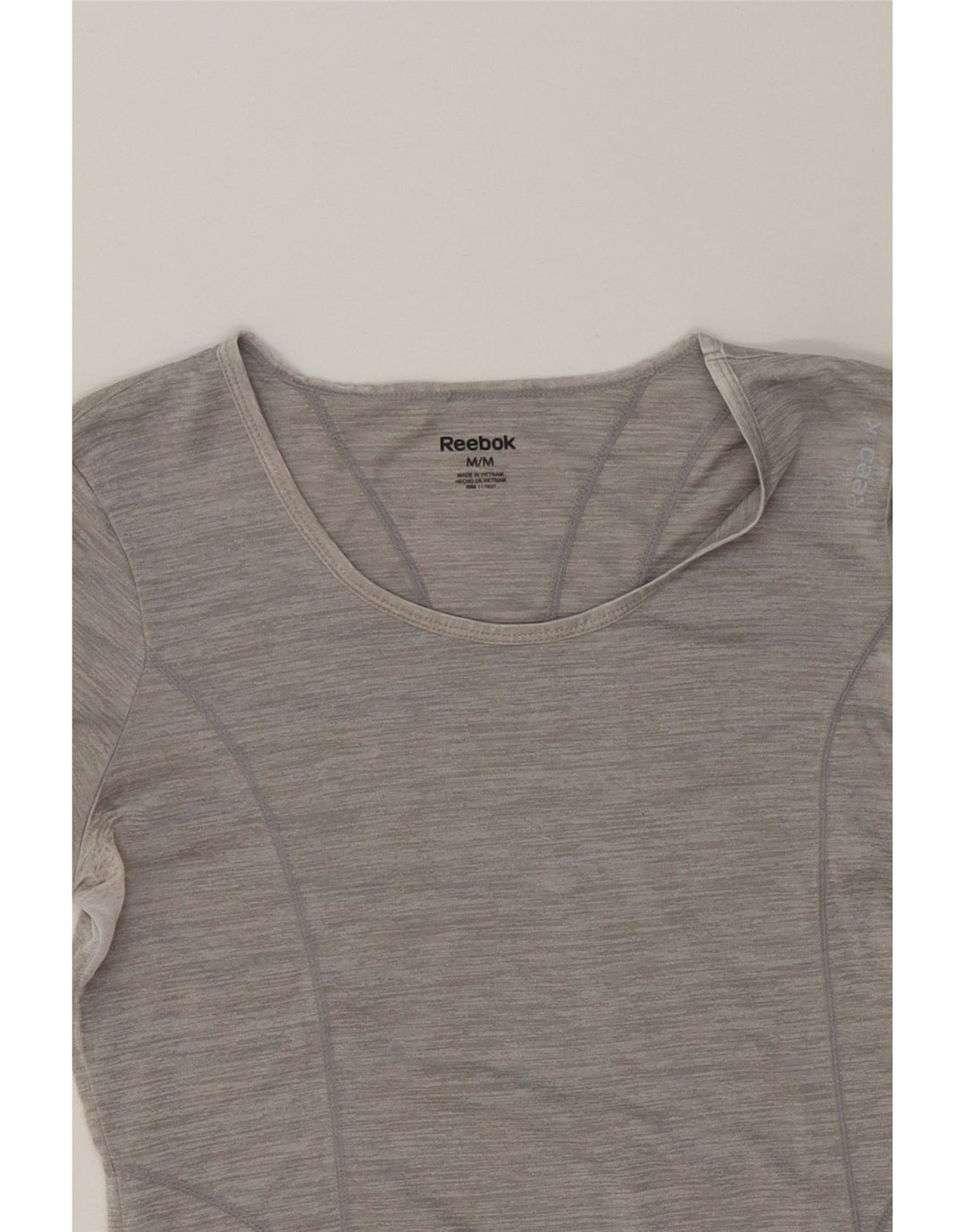 REEBOK Womens T-Shirt Top UK 12 Medium Grey Polyester Vintage Reebok and Second-Hand Reebok from Messina Hembry 